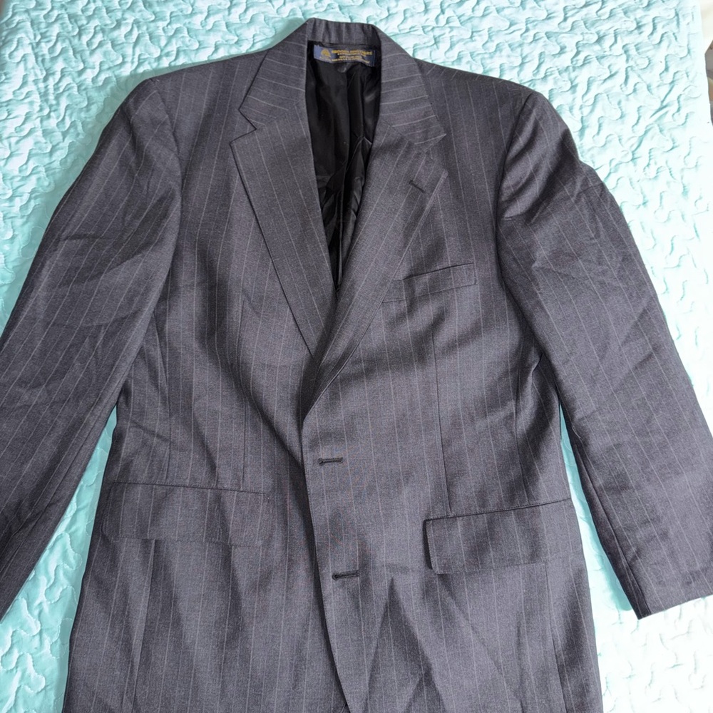 Men's Gray Pinstripe Brooks Brothers Blazer - Classic Tailored Jacket Size 42R